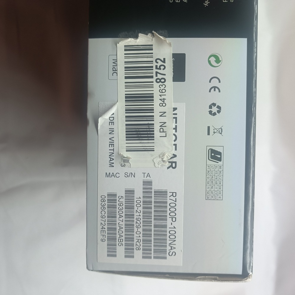 NETGEAR Nighthawk AC2300 R7000P 1625Mbps 5 Port Wi-Fi Router - Picture 6 of 9